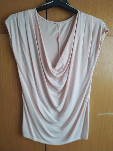 Halenka s "vodou", 40