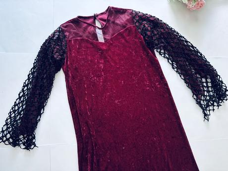 An6/ kostým upírka / ćarodejnice - v.cca 7/8 let, 