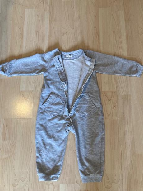 Tepláková kombinéza, 74