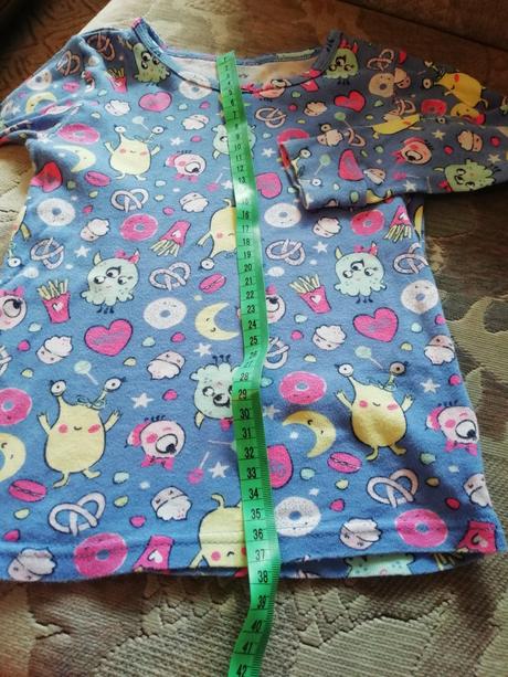 Hezké kvalitní pyžamko carters cca 3-4 roky-pěkný, carter's,98