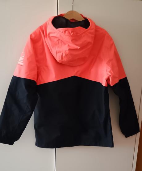 Nepromokavá bunda tribord vel.131/140, tribord,134