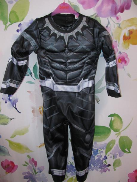Kostým na karneval-black panther,