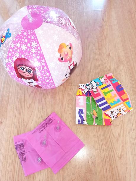 Balík mix oblečení na holku od vel.104-122, 104–116