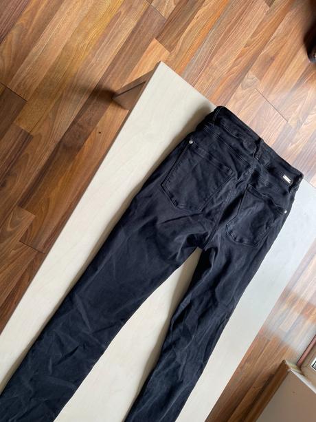 Černé džíny, zara, vel s i méně, zara,s