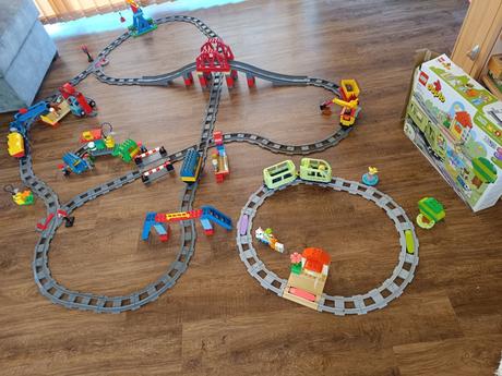 Lego duplo vlak s příslušenstvím,