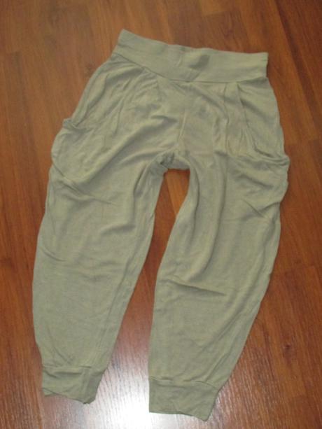 Třičtvrteční haremky, 122