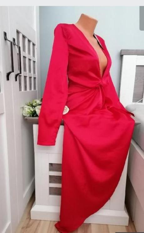 Společenské šaty, 36 / 38