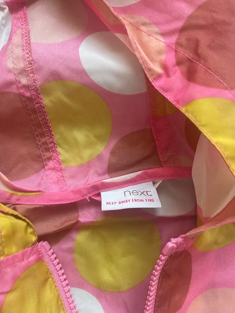 Puntikova bunda vel.128, next,128