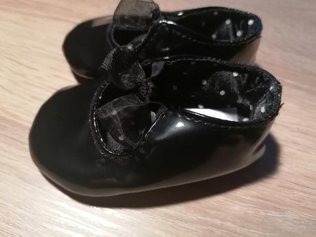 Capáčky - černé lakované baleriny, george,<17