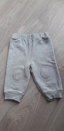 929 - tepláčky, disney,68