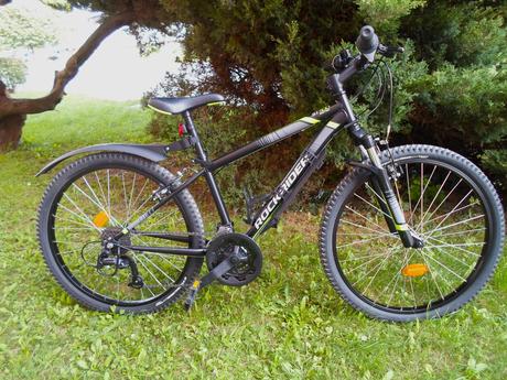 Černé dětské kolo 9-12 let, 24" palců, 24