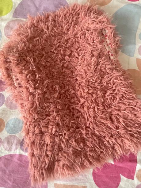 Chlupatkova vesta vel.116, kiki&koko,116