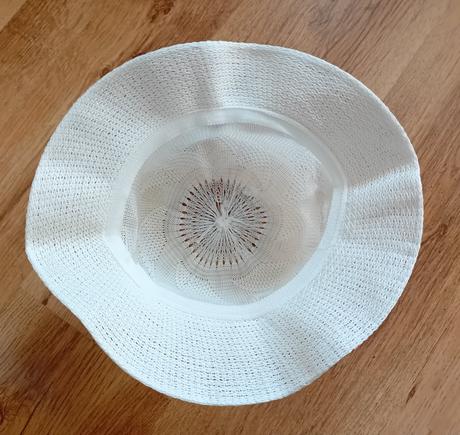 Letní klobouk dámský, 