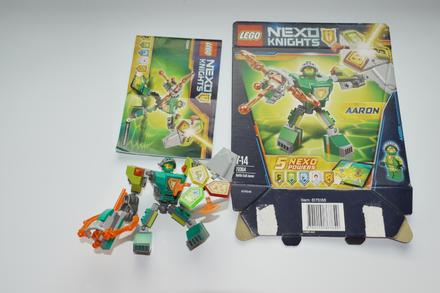 Lego nexo knights 70364 aaron v bojovém obleku,