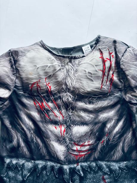 An14/ kostým vlkodav - v. 5/6 let, 