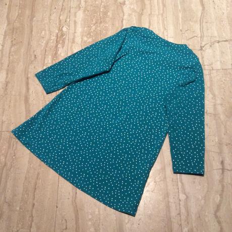 Puntíkaté šaty s tučňákem, 92