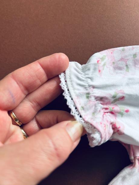 Overálek letní s květy - v.68, 68