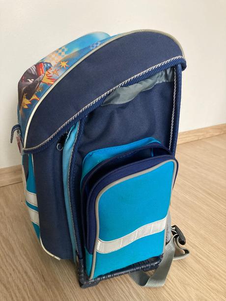 2x aktovka první stupeň,