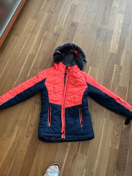 Zimni bunda, loap,134