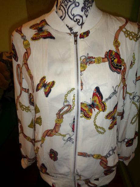 Luxusní slabší bunda s motýly, m