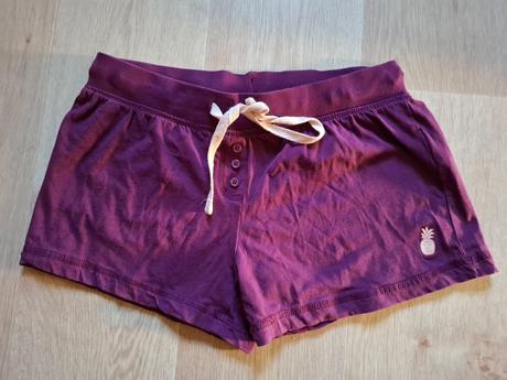 Šortky, esmara,152