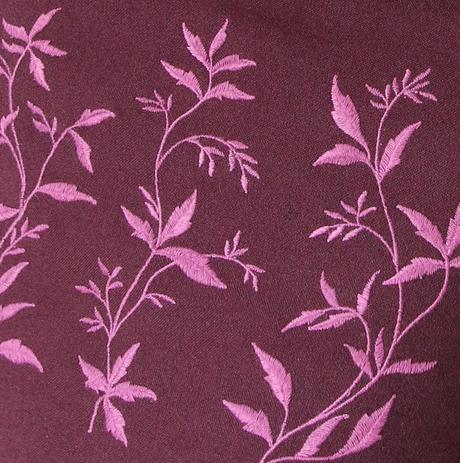 Vínová minisukně s výšivkou vel.s, s