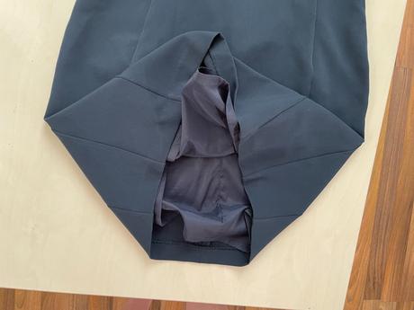 Pouzdrové šaty, vel není cca s, měřte, s