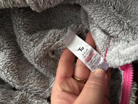 Ob/ overal zajíc huňaty flece - v.3/4 roky, tu,104