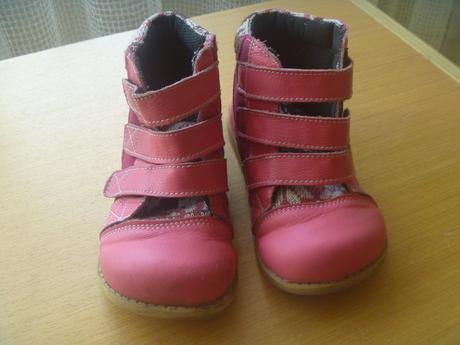 Růžové koženkové barefoot kotníčkové boty vel. 31, 31