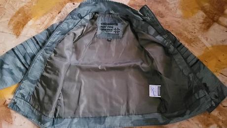 Bunda, mikina, čepice a ponožky, 104–116