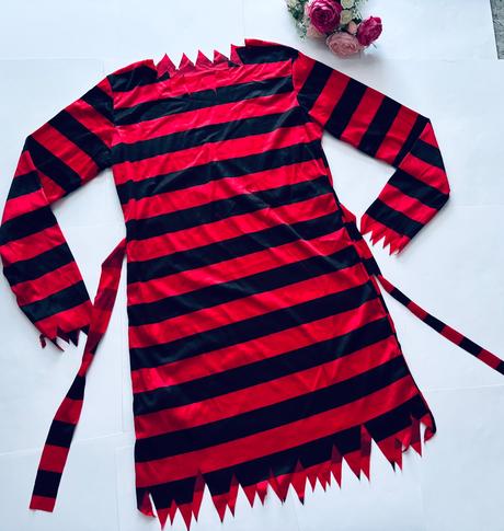 An13/ kostým šaty freddie grugr - v.cca xs/s,