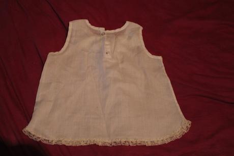 Dívčí tílko krajka, růžičky, 86