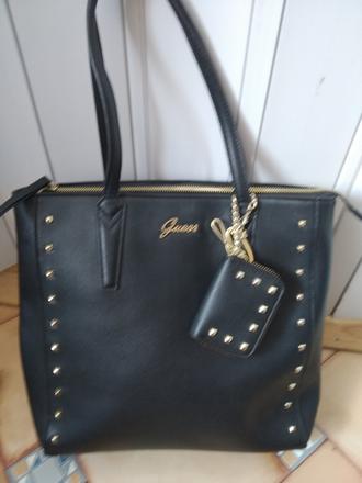 Kabelka guess, guess