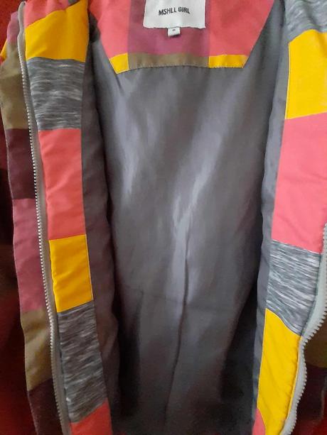 Dívčí bunda vel.s, s