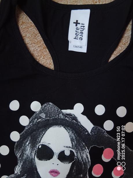 Tílko zn."here+there c&a" vel."134-140", c&a,134