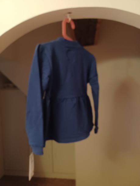 Modrá mikina s nápisem, reserved,128