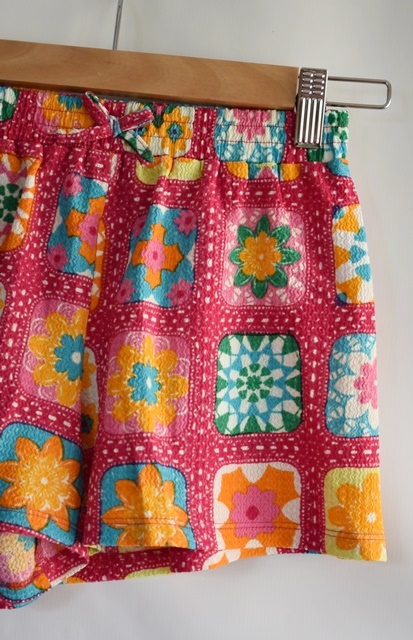 Kraťasy vel. 9 let, matalan,134