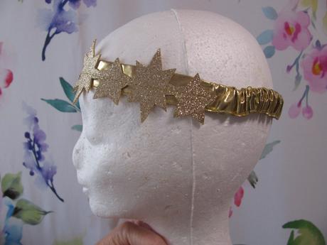 Krásný kostým - šaty řecké bohyně+zlatá čelenka, 