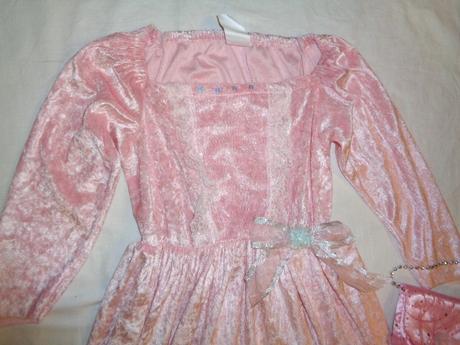 Karneval-nádherné sametové šaty princezna+kabelka, 