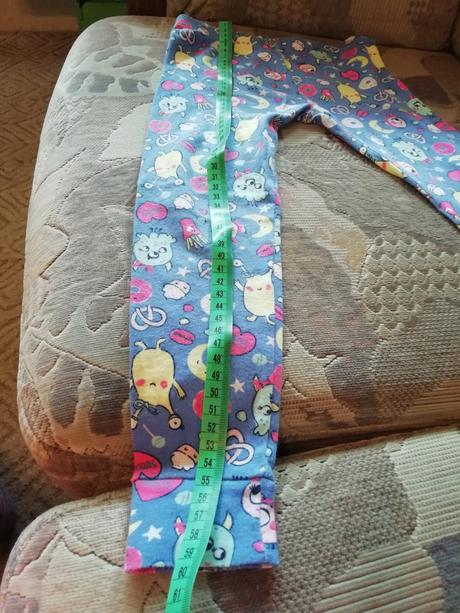 Hezké kvalitní pyžamko carters cca 3-4 roky-pěkný, carter's,98