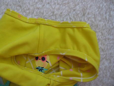 Jednodílné plavky s volánkem ananas, 92