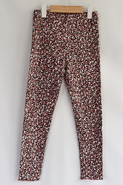 Legíny vel. 7 let, tu,122