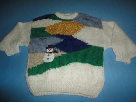 Krásně huňatý svetřík s aplikací sněhuláka, vel. 8, 128