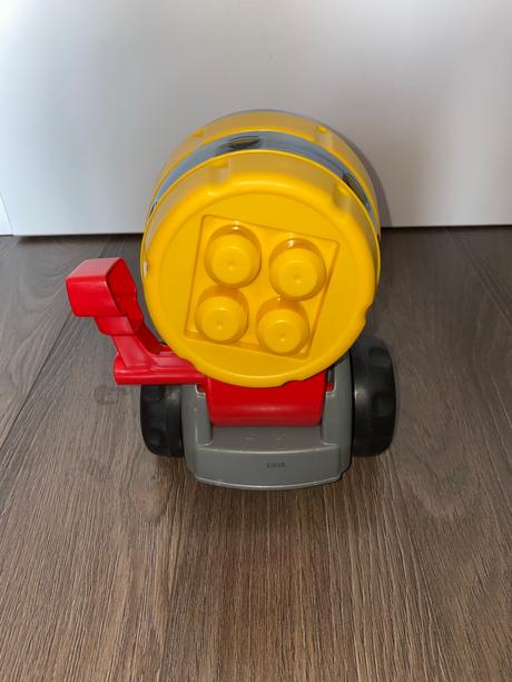 Plastové auto - míchačka mega bloks, 