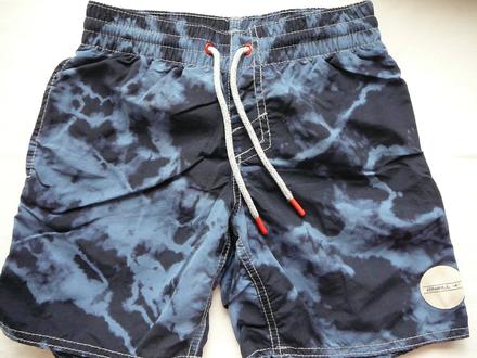 Chlapecké kraťasy, 134