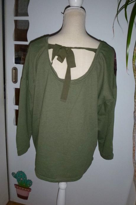 Mikina s kytkama - vel.l-xl, xl