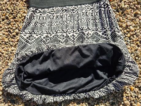 N66	dívčí elegantní šaty vel. 146-152, 146