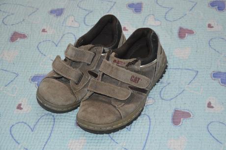 Hnědé semišové boty, přechodové, caterpillar, 32