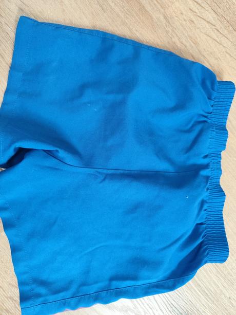 Šortky vel. 92/98, nike,92