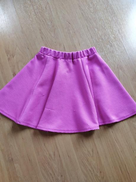 Sukýnka 5/6 let, 110